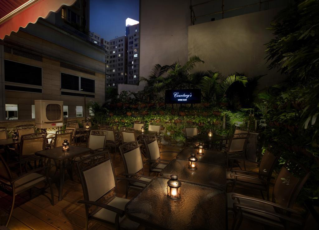 XI Hotel Hong Kong Exterior photo